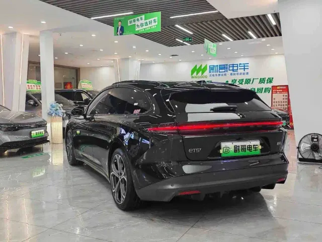 Nio ET5 Touring — Фото автомобиля 4