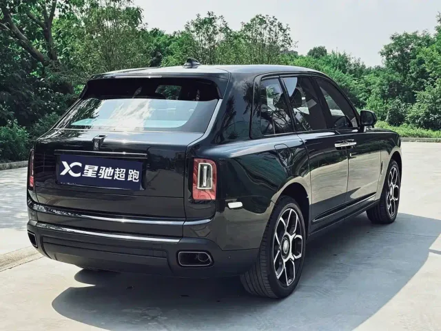 Rolls-Royce Cullinan — Фото автомобиля 5