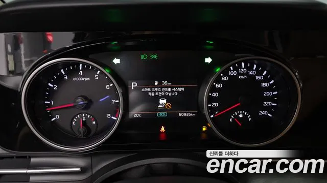 Kia Canival Carnival 4 поколение Бензин 9 мест Prestige — Фото автомобиля 8