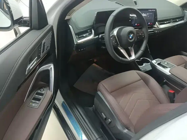 BMW X1 — Фото автомобиля 15