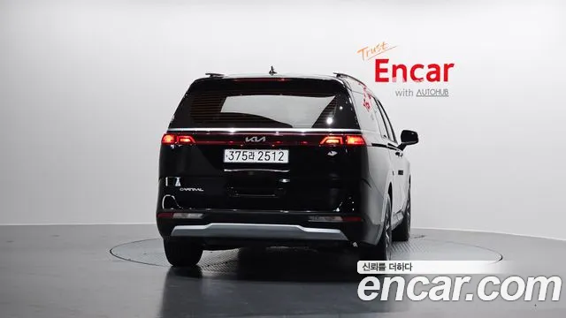 Kia Canival Carnival 4 поколение Бензин 9 мест Prestige — Фото автомобиля 4