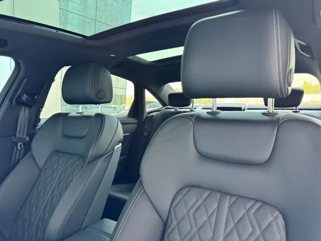 Audi A6L — Фото автомобиля 7