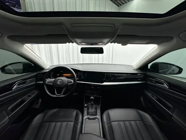 Volkswagen Passat — Фото автомобиля 9