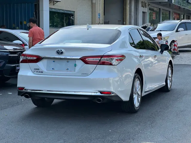 Toyota Camry — Фото автомобиля 9