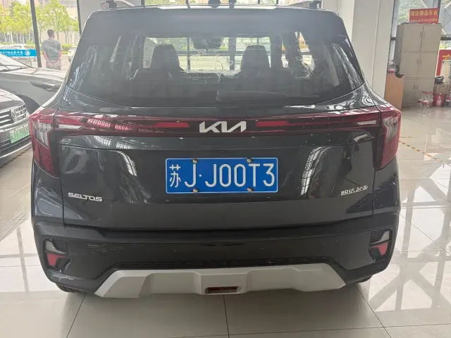 Kia Seltos — Фото автомобиля 4