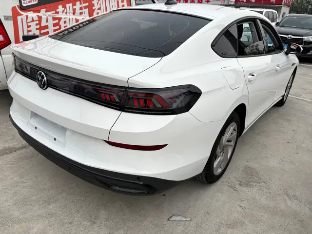 Volkswagen Lamando — Фото автомобиля 15