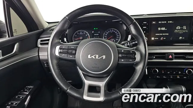 Kia K5 Generation 3 — Фото автомобиля 13