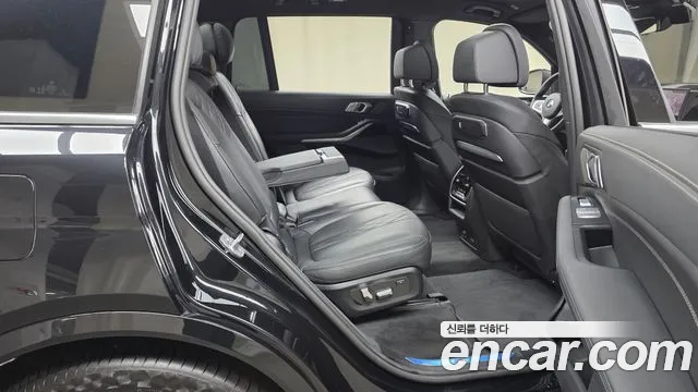 BMW X7 G07 — Фото автомобиля 11