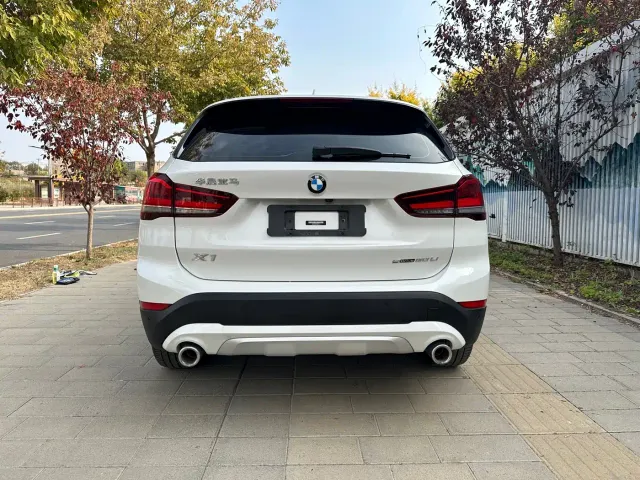 BMW X1 — Фото автомобиля 7
