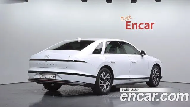 Hyundai Grandeur Grandeur (GN7) 3.5 LPG 2WD (Такси) — Фото автомобиля 2
