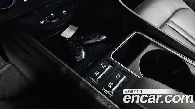 Hyundai Sonata — Фото автомобиля 26