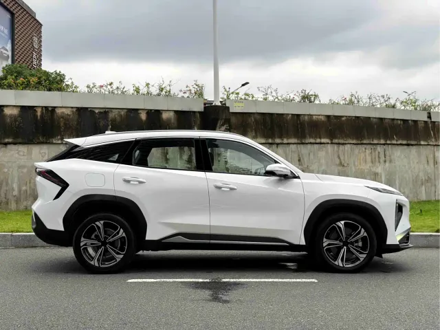 Geely Galaxy L7 — Фото автомобиля 8
