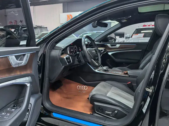 Audi A6L — Фото автомобиля 7
