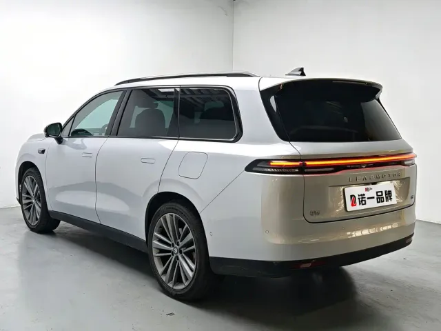Leapmotor C16 — Фото автомобиля 4