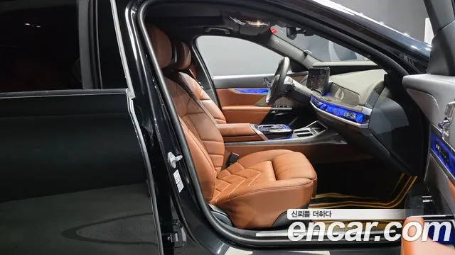 BMW i7 — Фото автомобиля 26