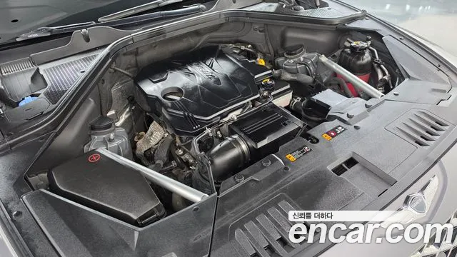 Genesis GV80 — Фото автомобиля 9