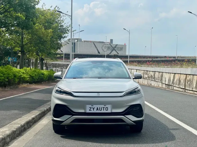 BYD Yuan PLUS — Фото автомобиля 2