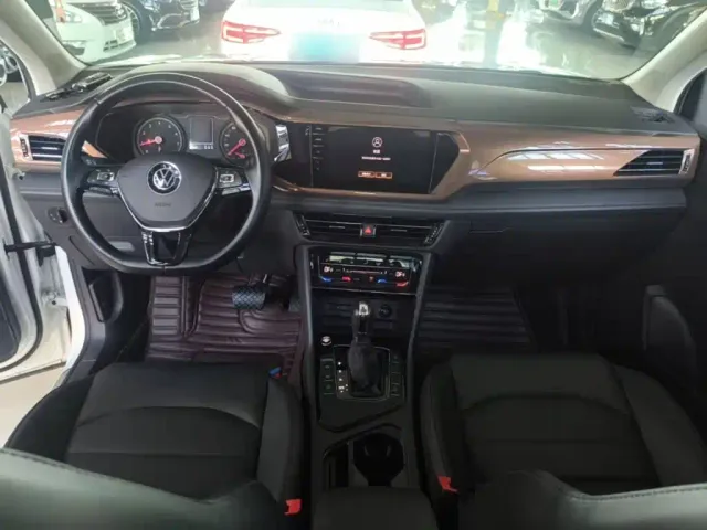 Volkswagen Tharu — Фото автомобиля 9