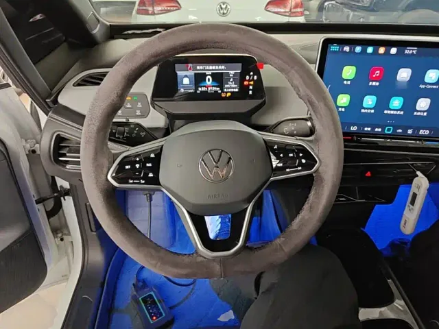 Volkswagen ID.3 — Фото автомобиля 10