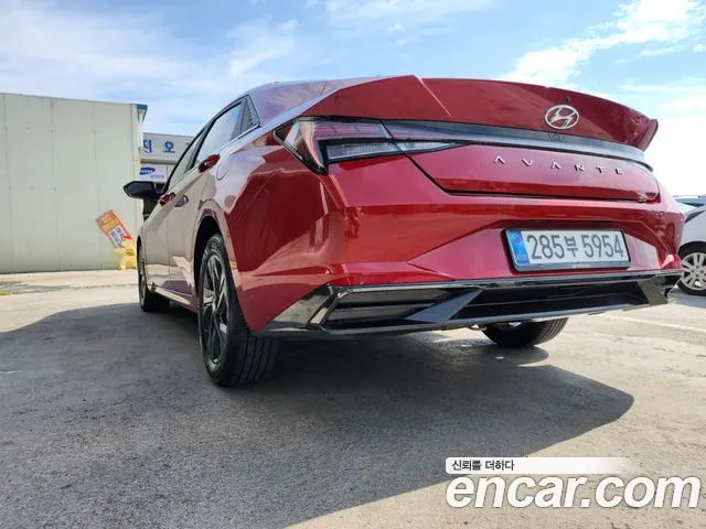 Hyundai Avante CN7 — Фото автомобиля 15