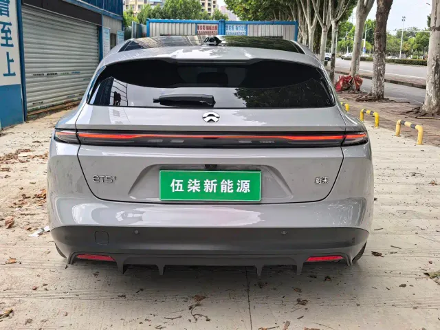 Nio ET5 Touring — Фото автомобиля 5