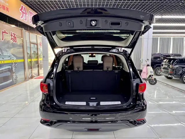 Infiniti QX60 — Фото автомобиля 8