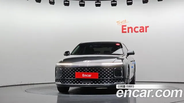 Hyundai Grandeur GN7 — Фото автомобиля 3
