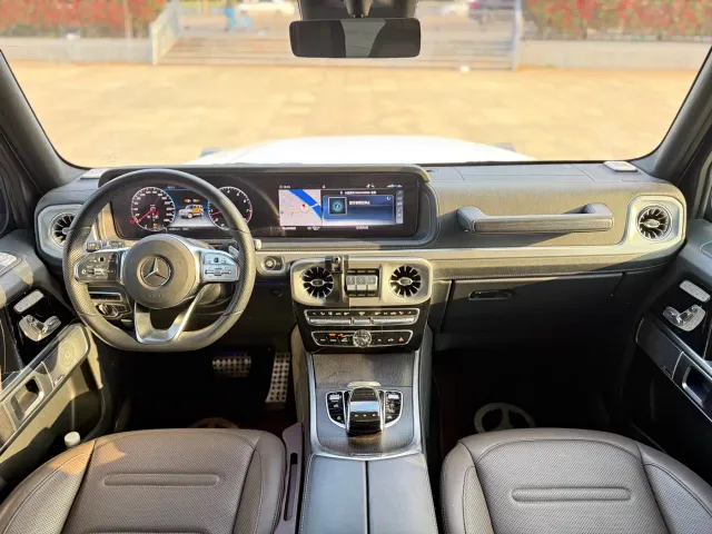 Mercedes-Benz G-Class — Фото автомобиля 7