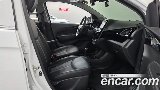 Chevrolet Spark — Фото автомобиля 16