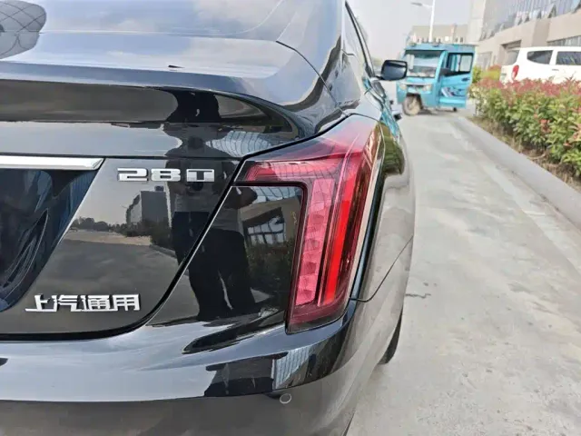 Cadillac CT5 — Фото автомобиля 7