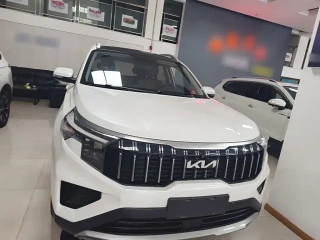 Kia Sportage — Фото автомобиля 2