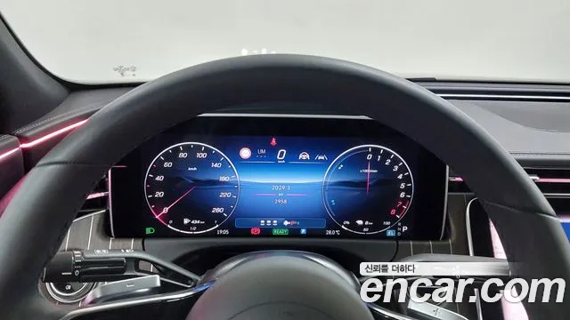 Mercedes-Benz E-Class — Фото автомобиля 8
