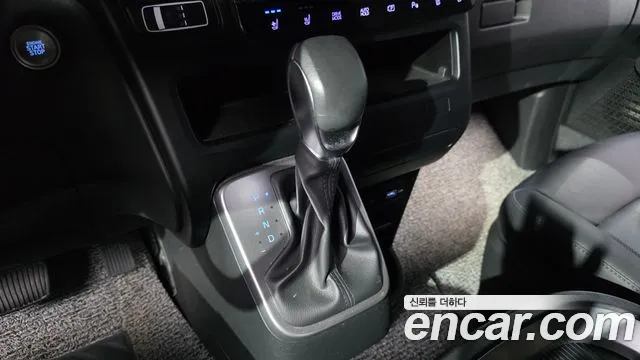 Hyundai Staria Staria Карго 5 мест — Фото автомобиля 7