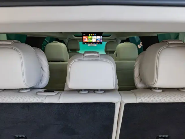 Li Auto MEGA — Фото автомобиля 25