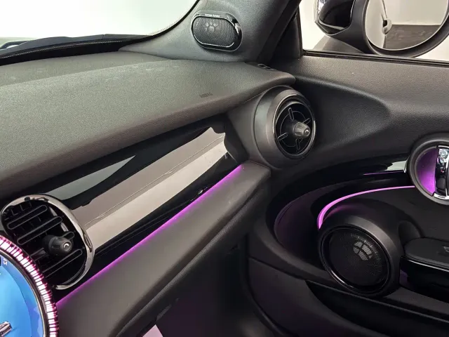 MINI Hatch — Фото автомобиля 13