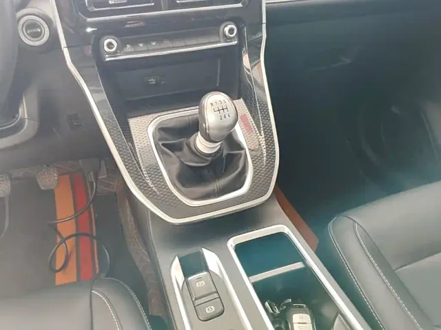 Haval M6 — Фото автомобиля 13