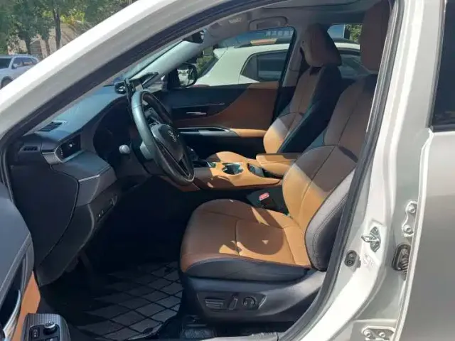 Toyota Venza — Фото автомобиля 5