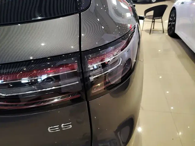 Geely Galaxy E5 — Фото автомобиля 7