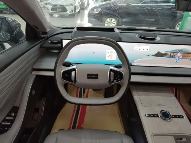 Geely Galaxy E8 — Фото автомобиля 10