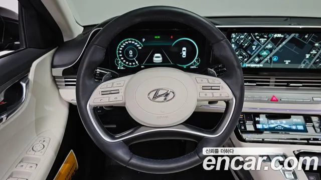 Hyundai Grandeur Новый Grandeur IG — Фото автомобиля 12