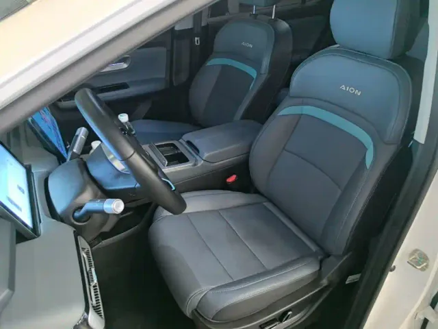 GAC Aion Y — Фото автомобиля 10