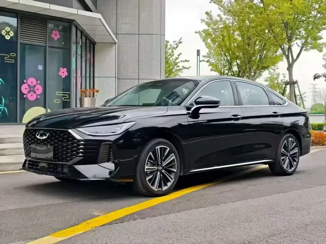 Chery Arrizo 8 PRO 2025 Pro 1.6T Comfort — Фото автомобиля 2