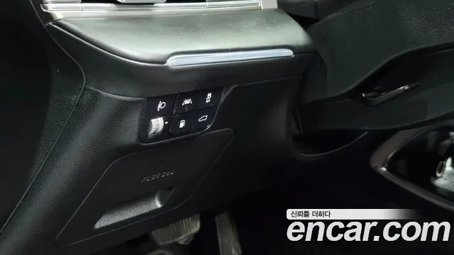 Hyundai Grandeur (New) Hybrid — Фото автомобиля 26