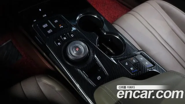 Kia K8 Hybrid — Фото автомобиля 12