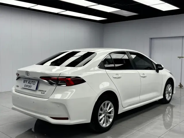 Toyota Corolla — Фото автомобиля 4