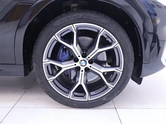 BMW X6 — Фото автомобиля 6