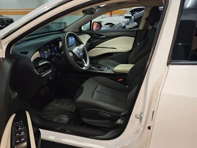Buick Velite 6 — Фото автомобиля 7