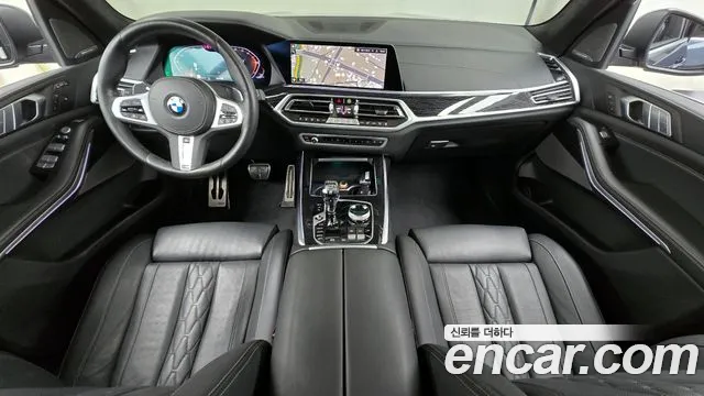 BMW X7 — Фото автомобиля 7