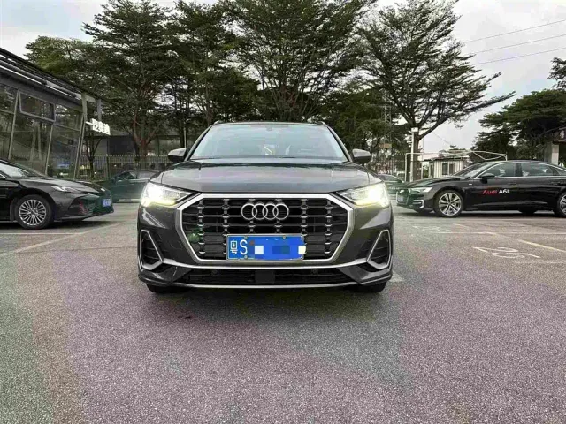 Audi Q3 — Фото автомобиля 2