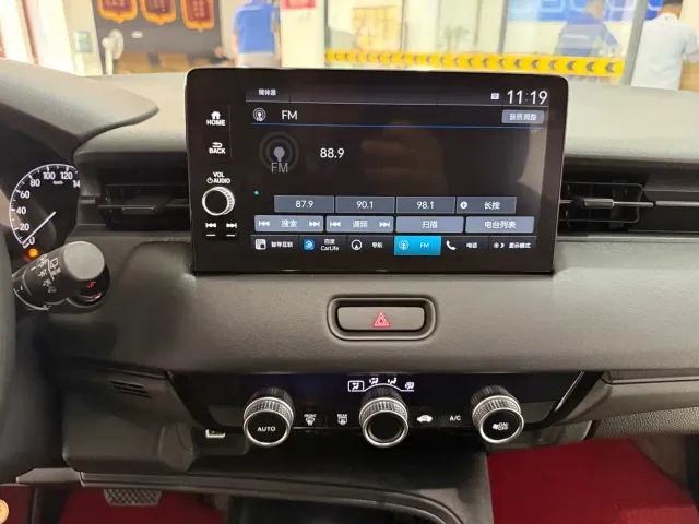 Honda Vezel — Фото автомобиля 14